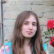 Studentessa universitaria disponibile per aiuto compiti (elementari, medie, biennio superiori)